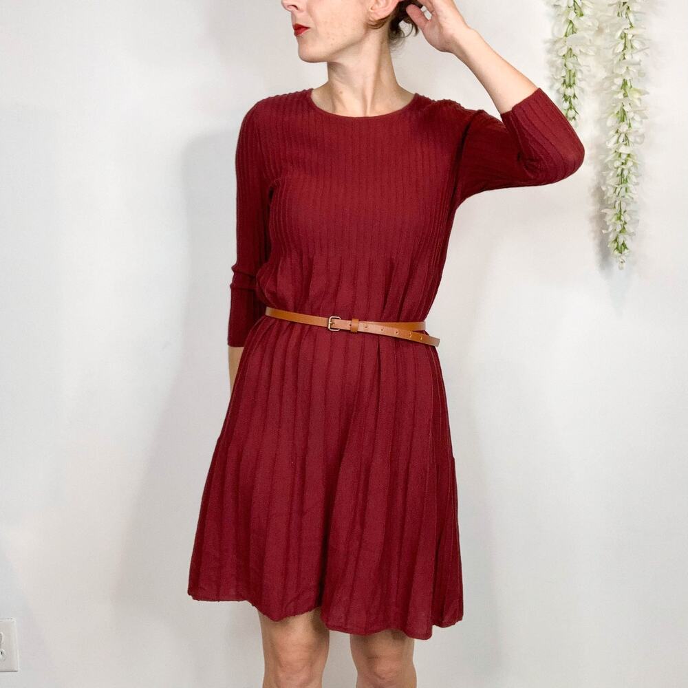 EILEEN FISHER 100% wool dress 3/4 sleeves pleated knit classic deep red 2573